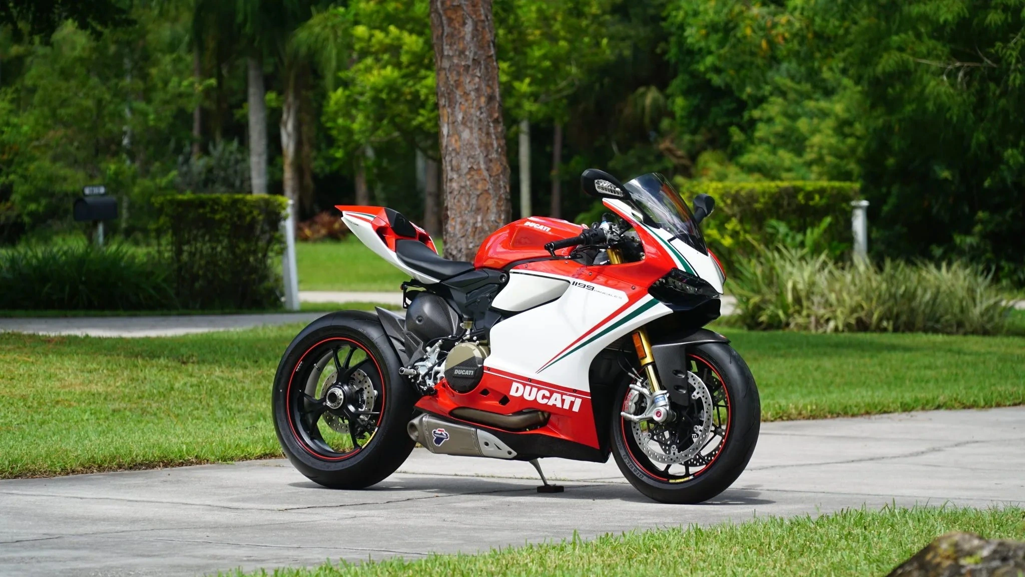 Ducati Panigale V2 Ducati Panigale V2
