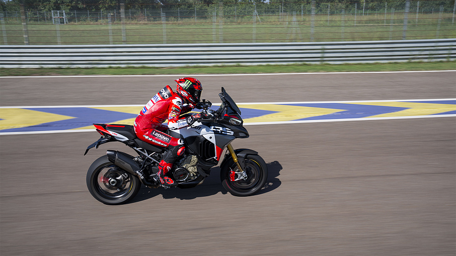 Multistrada V4 RS