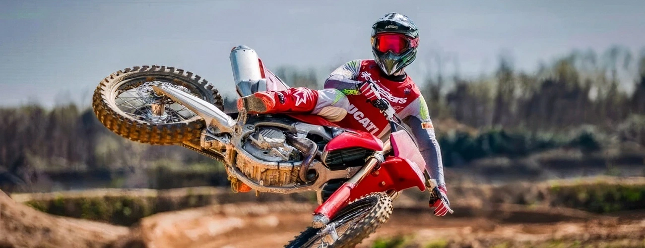 Desmo450 MX